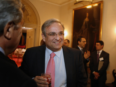 Mega Τράπεζα «βλέπει» ο Παπαθανασίου στα Βαλκάνια