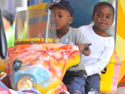 Από το Μαλάουι … στο λαμπερό Παρίσι η κόρη της Madonna