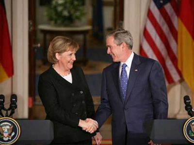 “Καυτά” θέματα στην ατζέντα των G8