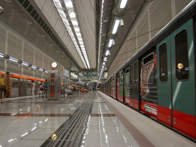 Κανονικά κυκλοφορούν σήμερα οι συρμοί του μετρό