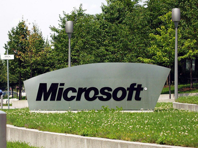 Κατρακυλά και η Microsoft