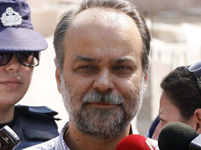 “Υπάρχουν πράγματα που δε θα πω σε κανέναν”