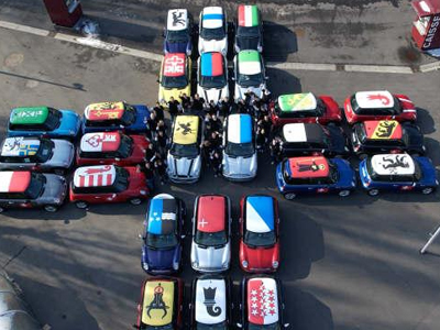 Το MINI επιστρέφει στις ρίζες του