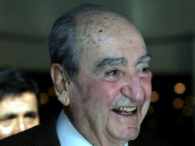 Ευχές Μητσοτάκη με αιχμές για την κυβέρνηση