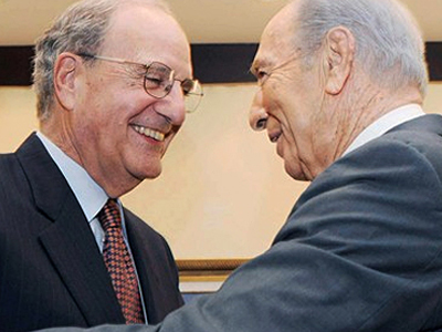 Την ανατολική Ιερουσαλήμ προσφέρει ο Όλμερτ στον Αμπάς