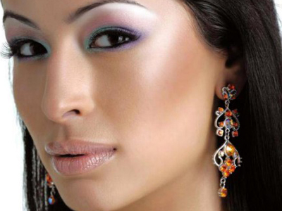 Μοντέλο έπεσε από το 12ο όροφο