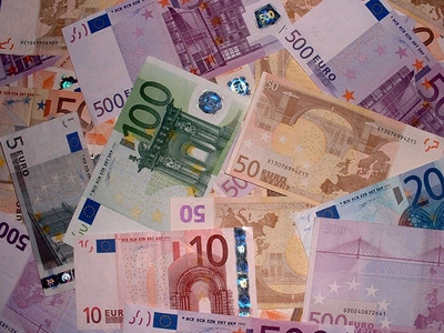 Πάνω από 57 δισ. ευρώ ο δημόσιος δανεισμός το 2009