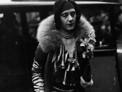 Η… πραγματική «Miss Moneypenny»