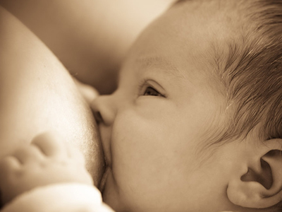 Θηλασμός κατά πνευμονικών λοιμώξεων