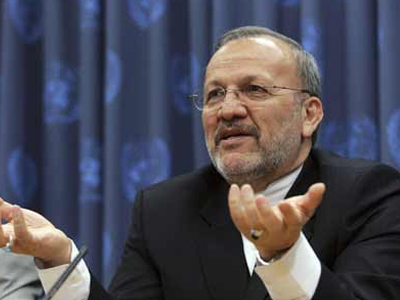 ”Σνομπάρει” τους G8 το Ιράν