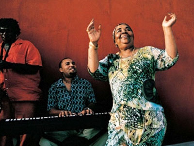 Cesaria Evora στο Αθηνών Αρένα