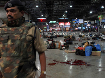 «Τα γύρισε» ο κατηγορούμενος για τις επιθέσεις στη Βομβάη