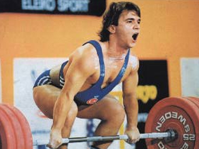 Η δραματική πτώση του ”Ηρακλή τσέπης”