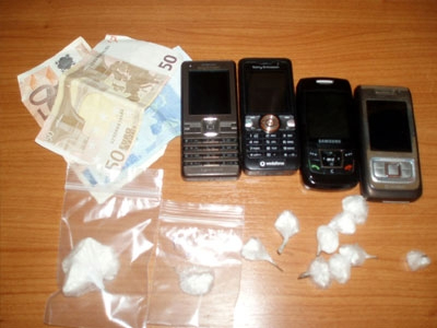 Τους συνέλαβαν την ώρα που αγόραζαν ηρωίνη