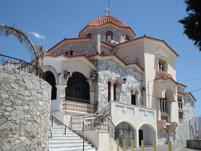 Ιερόσυλοι άρπαξαν τάματα και χρυσαφικά από την εικόνα του Αγίου Νεκταρίου