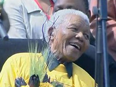 Νέλσον Μαντέλα: Προτεραιότητα η εξάλειψη της φτώχειας