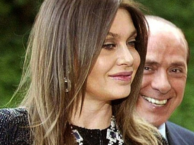 Σύζυγος Berlusconi: Με σπίλωσαν τα ΜΜΕ
