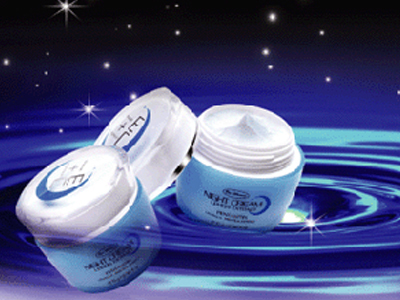 Πότε και γιατί πρέπει να χρησιμοποιείτε κρέμα νυκτός