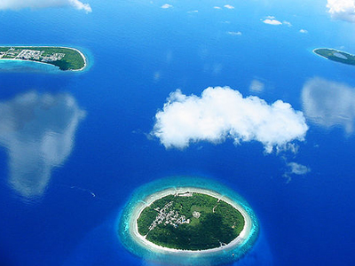 Θέλει να πάρει τα νησιά και να φύγει