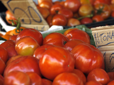 Προς μετωπική για την ακρίβεια, η κοινωνία