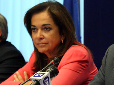 Την έσκασαν