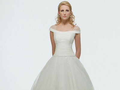 Επιλέξτε το νυφικό σας με τον σωστό τρόπο