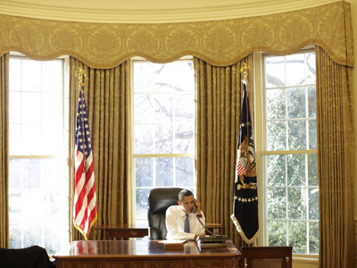 Οι πρώτες φωτογραφίες του Ομπάμα στο Λευκό Οίκο