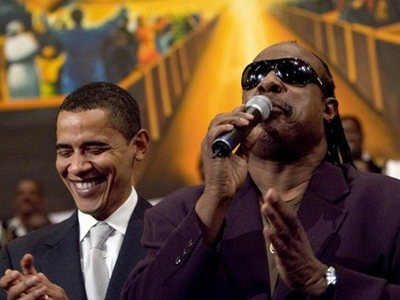 Τιμά τον Στίβι Γουόντερ ο Ομπάμα