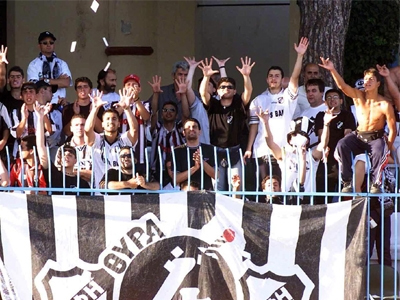 Αγανακτισμένοι οι οπαδοί του ΟΦΗ