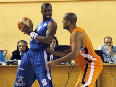 «Ανάσανε» η Ολύμπια, 77-61 το Αιγάλεω