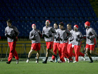 Χωρίς Γκαλέτι, Μπελούτσι στο «Ζοφρουά Γκισάρ»