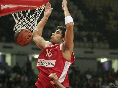 Πέμπτη νίκη για τον Ολυμπιακό, 91-66 την Αβελίνο