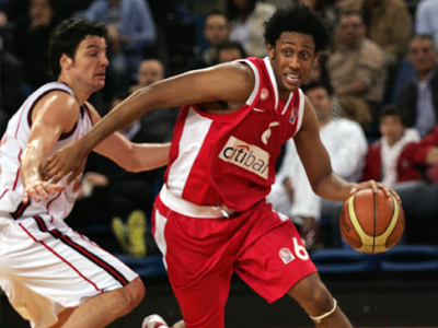 Πέρασε από το Ελληνικό ο Ολυμπιακός, 86-84 τον Πανιώνιο