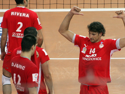 Στον τελικό ο Ολυμπιακός, 3-0 την ΕΑ Πατρών