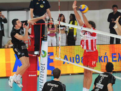 Δεύτερο σερβίς στα πλέι οφ του βόλεϊ