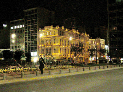 Αιματηρή ληστεία στην Ομόνοια