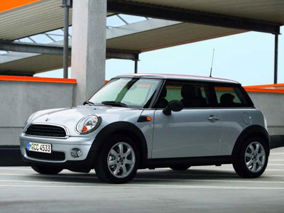 Νέο MINI ONE για απόλυτη οικονομία Νέο MINI ONE για απόλυτη οικονομία