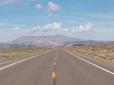 Κλειστόν λόγω ταξιδιών!