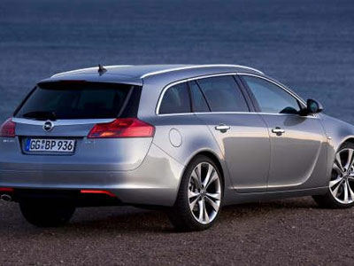 Το Opel Insignia κερδίζει το βραβείο σχεδίασης από το περιοδικό AUTO BILD