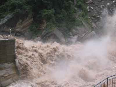 Επτά πεζοπόροι νεκροί σε φαράγγι στην Κίνα