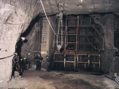 Παγιδευμένοι σε βάθος ενός χιλιομέτρου