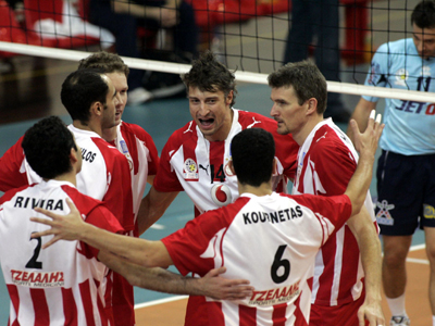 Κέρδισε στο βόλεϊ ο Ολυμπιακός