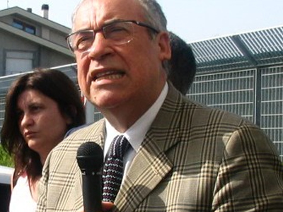 Εμπλοκή πρώην υπουργού σε οικονομικό σκάνδαλο