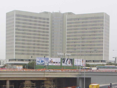 Έκοψαν τα τηλέφωνα σε χιλιάδες συνδρομητές