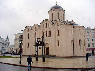 Ευρωπαϊκή Ουκρανία: Τόσο Δίπλα και Τόσο Μακριά