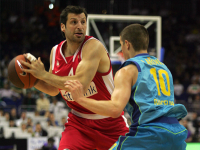 Τέταρτος ο Ολυμπιακός μετά την ήττα με 95-79 από την Μπαρτσελόνα