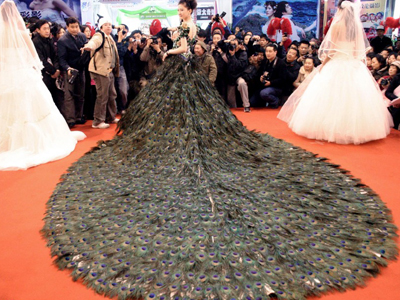 Νυφικό… έτοιμο να ”πετάξει”