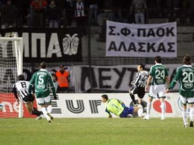 Διαμαρτύρεται για τις υποδείξεις του Κάκου ο ΠΑΟΚ