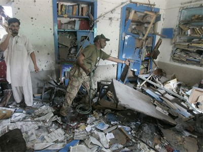 Ανατίναξαν σχολείο – γλίτωσαν τα παιδιά