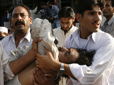 Αιματηρές συμπλοκές σε Πακιστάν και Αφγανιστάν